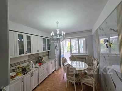 2-бөлмелі пәтер · 69 м² · 3/9 қабат, проспект Казыбек би 1/1, бағасы: 33 млн ₸ в Усть-Каменогорске