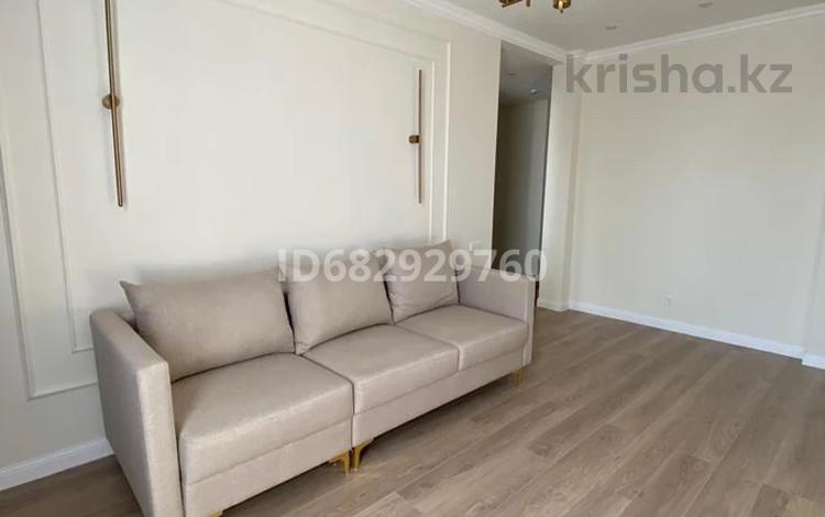 2-комнатная квартира, 73 м², 3/20 этаж помесячно, Акмешит 17