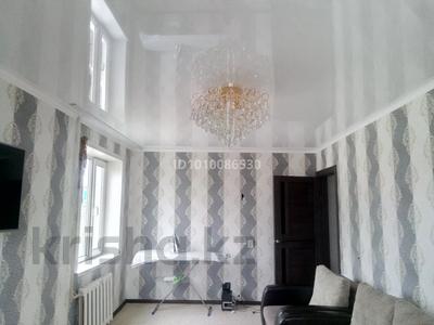 2-комнатная квартира · 43 м² · 4/5 этаж, 35-ый квартал 12 за 17 млн 〒 в Семее