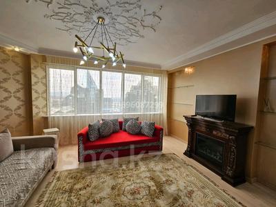 Аренда квартир посуточно в Алматы: 3-комнатная квартира · 120 м² · 27/30 этаж, Аль-Фараби 7 — Аль Фараби -Козыбаева за 45 000 〒 3-комнатная квартира · 120 м² · 27/30 этаж, Аль-Фараби 7 — Аль Фараби -Козыбаева за 45 000 〒 в Алматы, Бостандыкский р-н