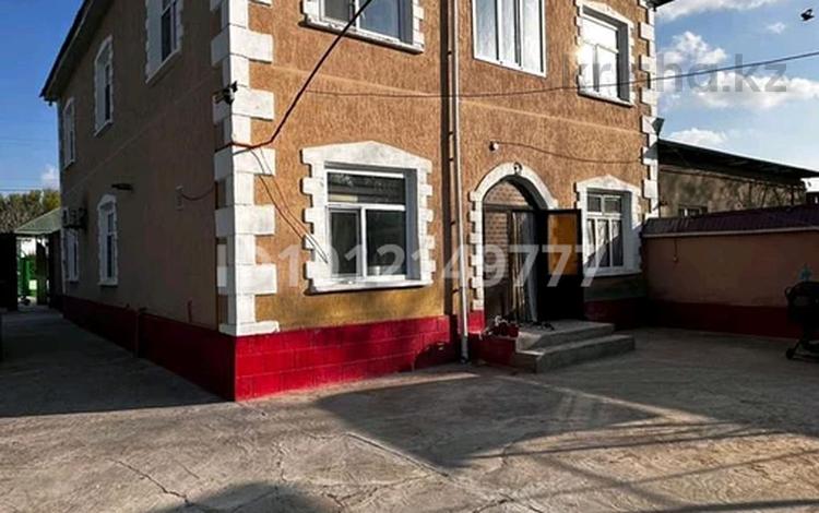 Жеке үй · 7 бөлме · 300 м² · 25 жүзд., Просп. Байдибек би, бағасы: 50 млн ₸ в Шымкенте, Каратауский р-н — фото 2