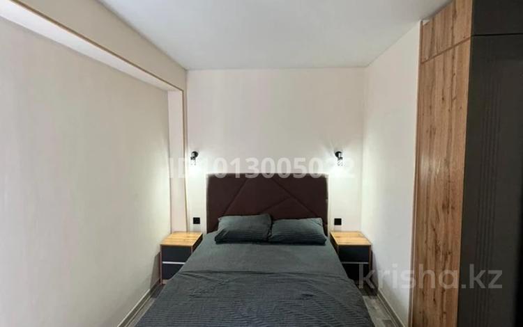 1-комнатная квартира · 45 м², Кабанбай батыр 136 — Центр города за 10 000 ₸ в Усть-Каменогорске — фото 2
