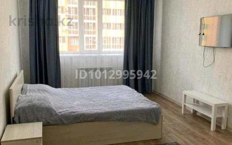 1-комнатная квартира · 54 м² · 1/5 этаж, Абая 151 за 2 000 ₸ в Таразе — фото 2