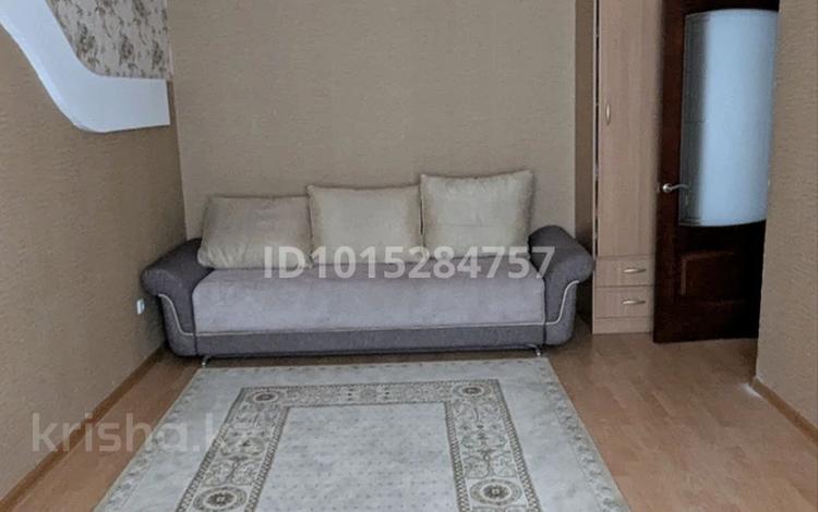 2-бөлмелі пәтер · 70 м² · 1/9 қабат, Казыбаева 153 — Парк Победы, бағасы: 200 000 ₸ в Костанае — фото 2