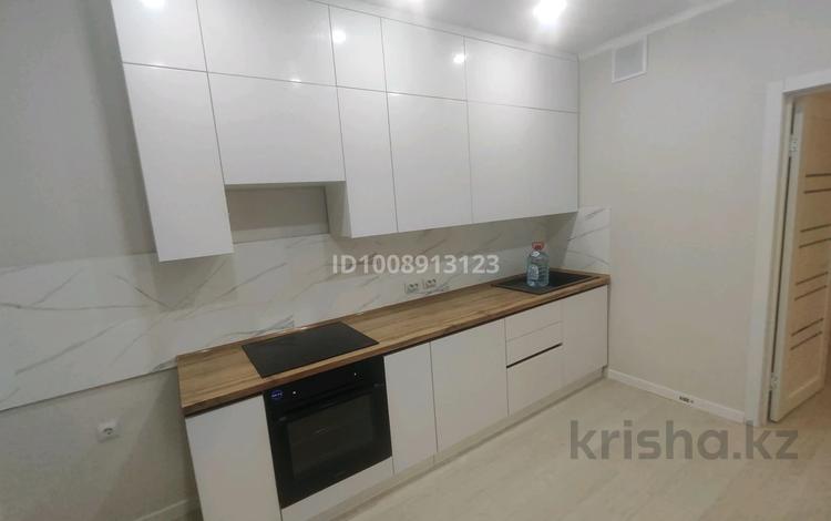3-бөлмелі пәтер · 64 м² · 2/12 қабат, Жабаева 38 — Маг волна, бағасы: 37 млн ₸ в Петропавловске — фото 2