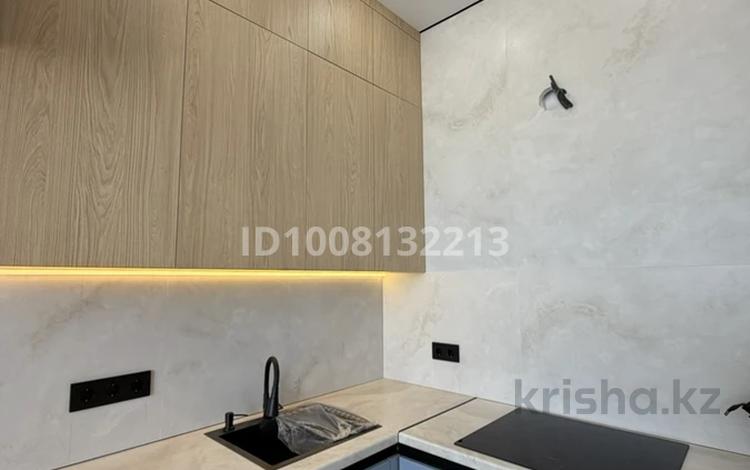 1-комнатная квартира · 40 м² · 8/12 этаж, Райымбек батыр 2 за 32 млн 〒 в Астане, Сарайшык р-н — фото 18