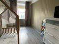2-бөлмелі пәтер · 43.4 м² · 5/5 қабат, Бейбитшилик 27 — Бейбитшилик Джангильдина, бағасы: 22 млн ₸ в Астане, Сарыарка р-н — фото 9