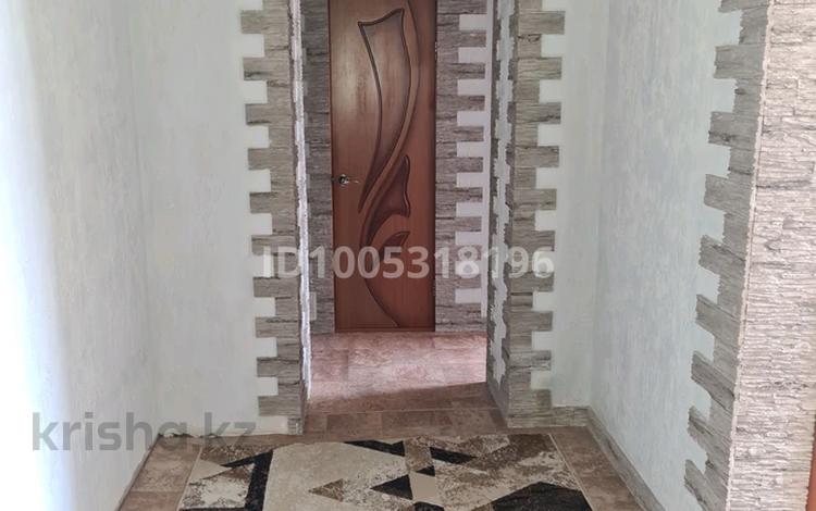 3-комнатная квартира · 75 м² · 3/3 этаж, Шайхметова — Магазина крестал за 19.5 млн ₸ в Усть-Каменогорске — фото 2