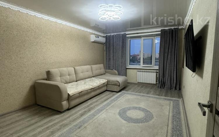 4-комнатная квартира · 89 м² · 5/9 этаж, мкр Юго-Восток, Дюсембекова 4 за 30 млн ₸ в Караганде, Казыбек би р-н — фото 2