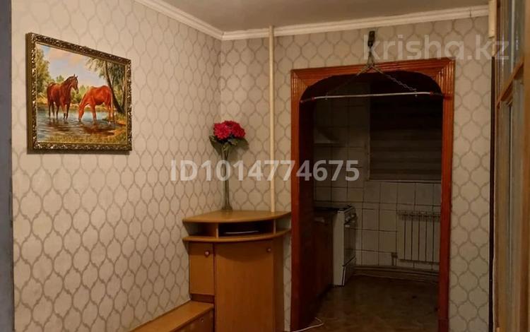 3-комнатная квартира · 60 м² · 1/4 этаж, 8-й микрорайон, Мангелдина за 200 000 ₸ в Шымкенте, Туран р-н — фото 2