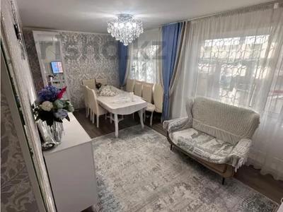 4-бөлмелі пәтер · 79.2 м² · 1/5 қабат, Юго-Восток ш/а., Муканова 32, бағасы: 26 млн ₸ в Караганде, Казыбек би р-н