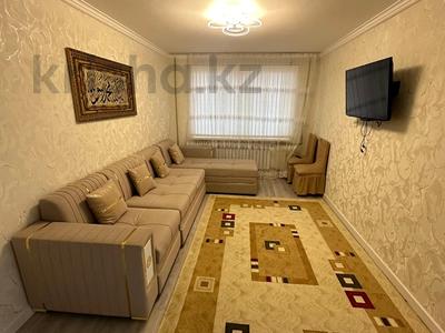2-комнатная квартира, 46 м², 1/5 этаж помесячно, Гагарина за 160 000 〒 в Шымкенте, Абайский р-н