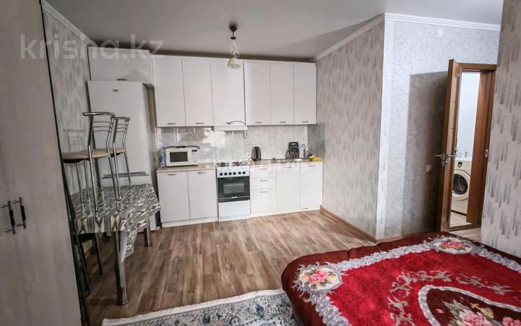 1-комнатная квартира · 24.7 м² · 1/5 этаж, мкр Пригородный, Кабанбай батыра 105 за 10 000 ₸ в Астане, Есильский р-н — фото 5
