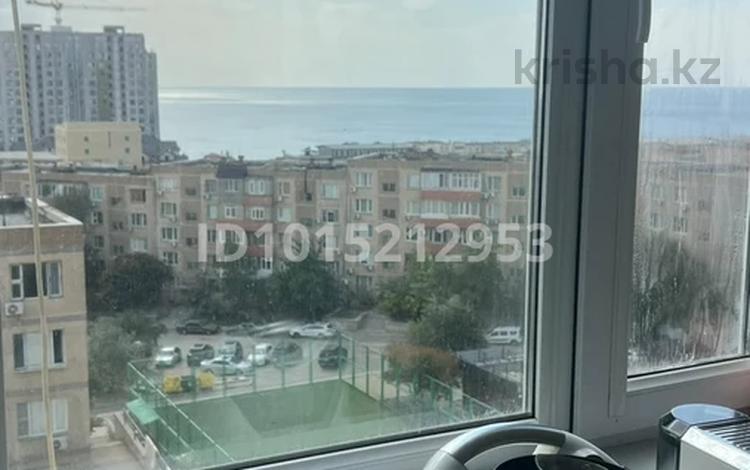 3-комнатная квартира · 70 м² · 5/5 этаж, 14-й мкр 43 за 17.5 млн ₸ в Актау — фото 2