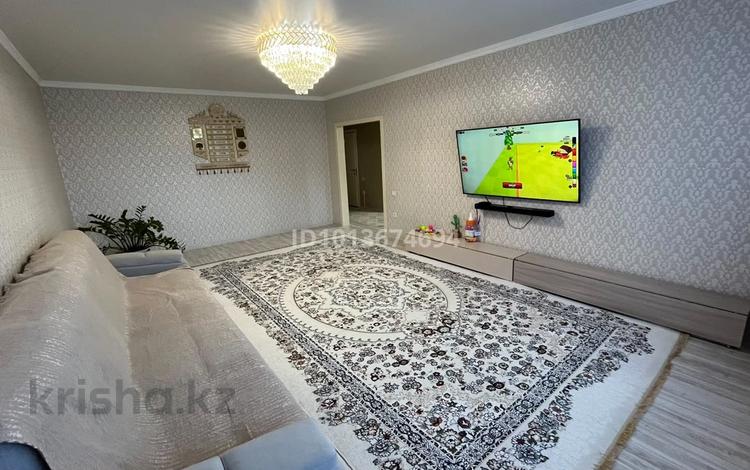 3-бөлмелі пәтер · 107 м² · 5/5 қабат, мкр. Алтын орда, Мангилик ел 5, бағасы: 38.5 млн ₸ в Актобе — фото 2