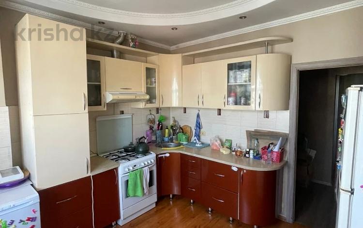 2-комнатная квартира · 59.7 м² · 9/9 этаж, мкр Аксай-4 — Саина за 33.5 млн ₸ в Алматы, Ауэзовский р-н — фото 9