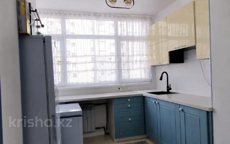 1-комнатная квартира · 47.7 м² · 11/17 этаж, мкр Мамыр-1 за 36 млн ₸ в Алматы, Ауэзовский р-н — фото 2