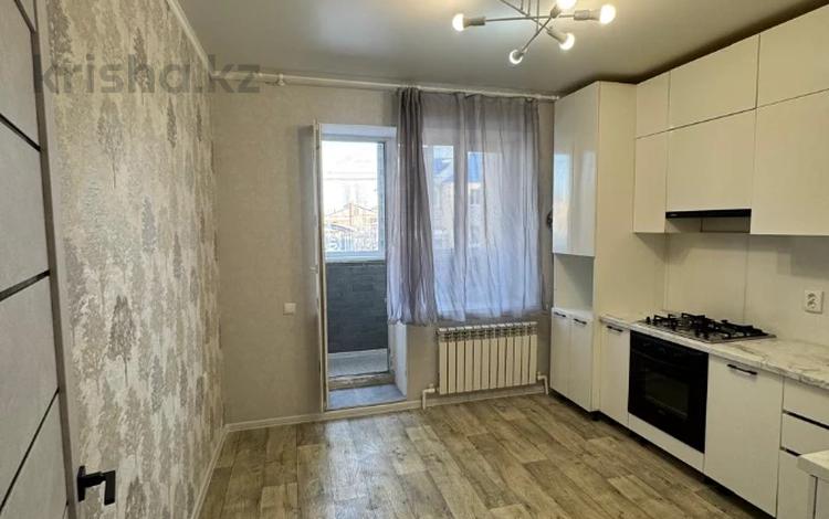 1-комнатная квартира · 41.7 м² · 1/5 этаж, Бокенбай батыра 155 за 14.9 млн ₸ в Актобе — фото 2