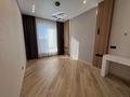 3-комнатная квартира · 92 м² · 11/13 этаж, мкр Пригородный, Аль-Фараби проспект 7/2 за 83.5 млн ₸ в Астане, Есильский р-н — фото 31