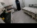 2-комнатная квартира · 63 м² · 1/5 этаж, мкр. Зачаганск пгт, Мкр. Зачаганск камбар батыр 6/1 — Камбар батыр 6/1 за 25 млн ₸ в Уральске — фото 4