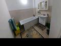 2-комнатная квартира · 63 м² · 1/5 этаж, мкр. Зачаганск пгт, Мкр. Зачаганск камбар батыр 6/1 — Камбар батыр 6/1 за 25 млн ₸ в Уральске — фото 5