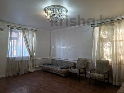 2-бөлмелі пәтер · 57 м² · 3/5 қабат, Нұрсәт ш/а — Назарбекова, бағасы: 160 000 ₸ в Шымкенте, Каратауский р-н