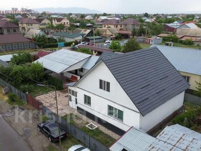 Отдельный дом · 7 комнат · 313 м² · 10 сот., Базарбаева 6 за 70 млн ₸ в Талдыкоргане