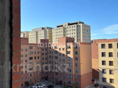 2-бөлмелі пәтер · 80.6 м² · 7/7 қабат, 17-й мкр, ​17-й микрорайон, бағасы: 16.5 млн ₸ в Актау