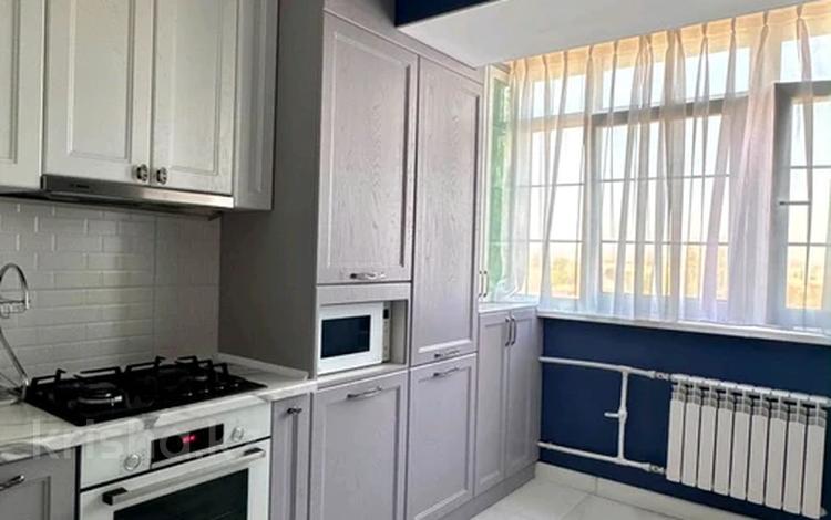 3-комнатная квартира · 75.9 м² · 7/9 этаж, мкр Мамыр-7 12 а — Шаляпина-Момыш за 60 млн ₸ в Алматы, Ауэзовский р-н — фото 2