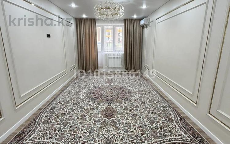 3-бөлмелі пәтер · 83 м² · 1/9 қабат, Алтын орда ш/а. 200, бағасы: 250 000 ₸ в Актобе, мкр. Алтын орда — фото 2