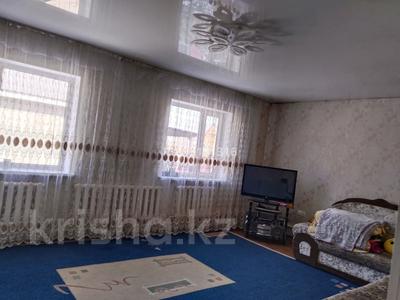 Отдельный дом • 3 комнаты • 240 м² • 8 сот., Село Азат, Улытау 24б за 35 млн 〒 в Талгаре
