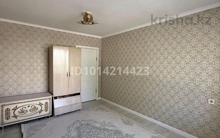 3-бөлмелі пәтер · 57.7 м² · 1/3 қабат, Көкжиек ш/а., Геологов 6, бағасы: 35 млн ₸ в Алматы, Жетысуский р-н — фото 2