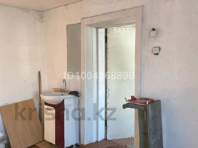 Отдельный дом · 4 комнаты · 68 м² · 6 сот., Папова 107а — Самал,Со одной стороны а другой Хлеба пекарня по Божёва за 15 млн 〒 в Усть-Каменогорске