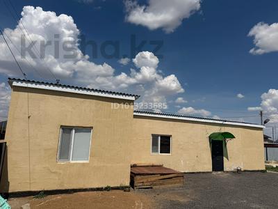 Отдельный дом · 2 комнаты · 77 м² · , Алия Молдагулова 124 за 10 млн ₸ в Кульсары