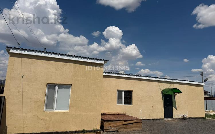 Отдельный дом · 2 комнаты · 77 м² · , Алия Молдагулова 124 за 10 млн ₸ в Кульсары — фото 2