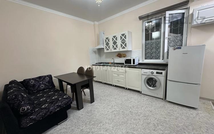 2-бөлмелі пәтер · 55 м² · 1/2 қабат, Горный Гигант ш/а., Азербаева 43, бағасы: 19 000 ₸ в Алматы, Медеуский р-н — фото 2