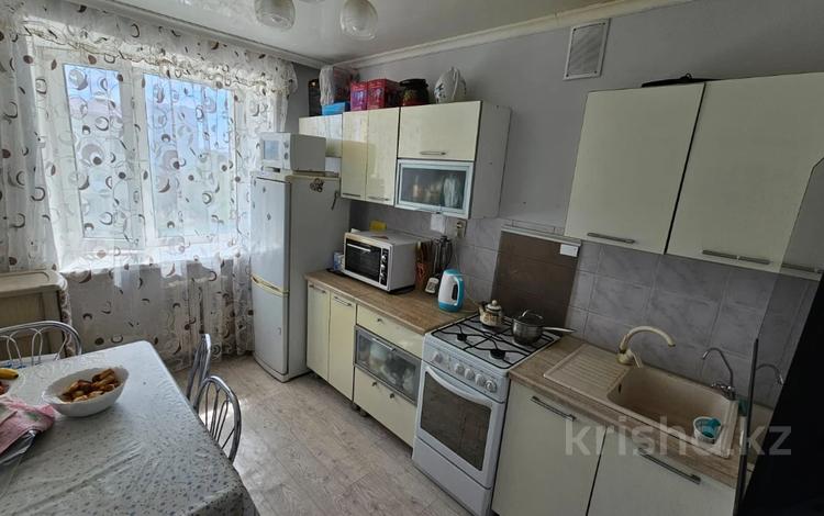 3-комнатная квартира, 57.6 м², 5/5 этаж, Назарбаева 4 за 16 млн 〒 в Кокшетау — фото 2