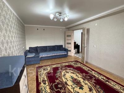 1-комнатная квартира · 43 м² · 4/5 этаж, Кокжал Барака 14/1 — КШТ,Есенберлина,Аль-Фараби за 17.5 млн 〒 в Усть-Каменогорске