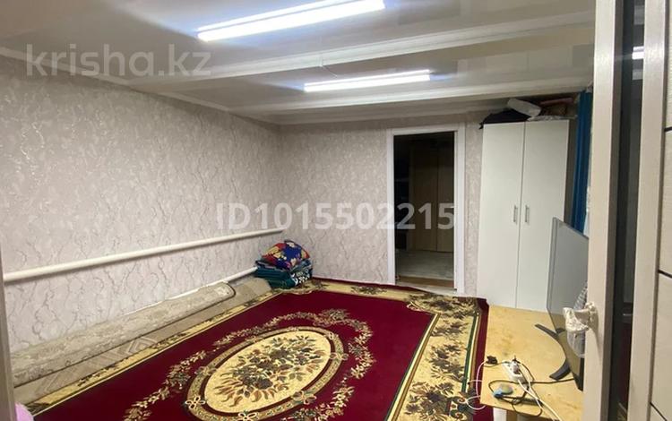 Үйдің бір бөлігі · 2 бөлме · 50 м² · 8 жүзд., Жексенбаева 29 — Центр район кирова рядом цон общ двор на три хоз, бағасы: 9.5 млн ₸ в Уральске — фото 2