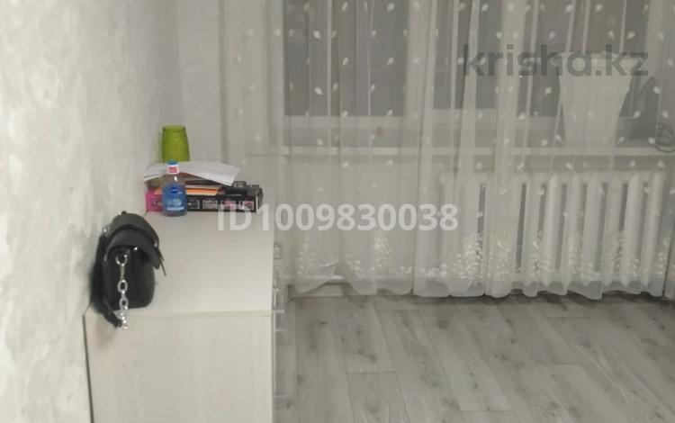 1-комнатная квартира · 30 м² · 5/5 этаж, Майкудук, 12й микрорайон 5 за 120 000 ₸ в Караганде, Алихана Бокейханова р-н — фото 2