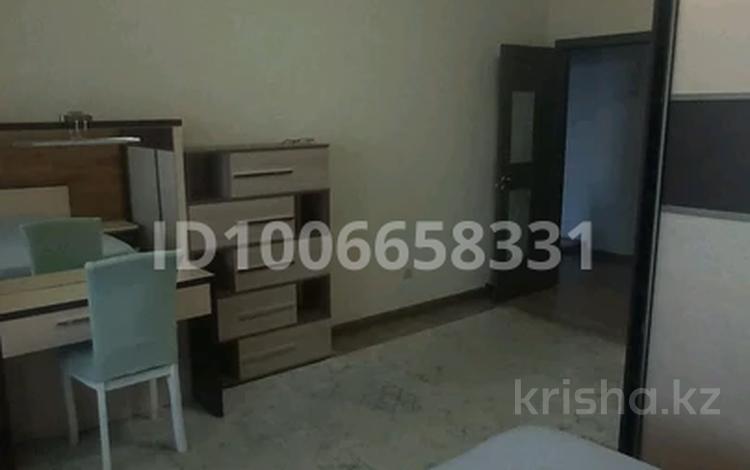 4-бөлмелі пәтер · 130 м² · 5 қабат, мкр 11, Аз-Наурыз 144 — Квартира находится в центре города В 11мкр ЖК Арай., бағасы: 46 млн ₸ в Актобе — фото 2