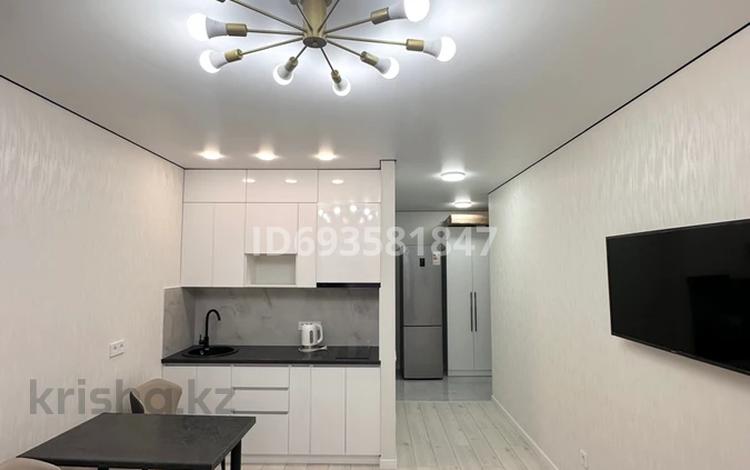 1-комнатная квартира · 35 м² · 7/11 этаж, Абикен Бектурова 11/1 за 350 000 ₸ в Астане, Нура р-н — фото 12