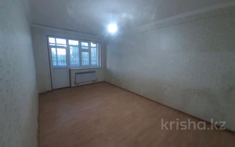 2-комнатная квартира · 60 м² · 1/5 этаж, мкр Асар 20 за 130 000 ₸ в Шымкенте, Абайский р-н — фото 2