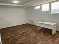 Офисы, кабинеты и рабочие места · 220 м² за 550 000 ₸ в Алматы, Жетысуский р-н — фото 4