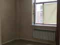 2-комнатная квартира · 41 м² · 4/9 этаж, Азильхан Нуршаихов 10, блок 1, 2 за 200 000 ₸ в Астане, Нура р-н — фото 3