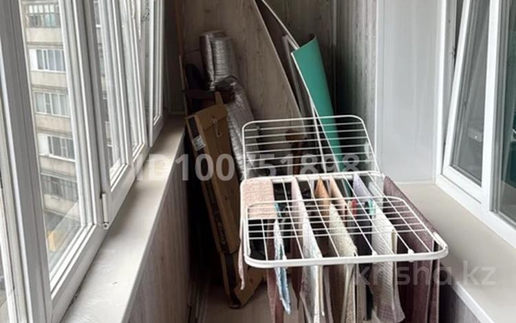 2-бөлмелі пәтер · 51 м² · 6/9 қабат, мкр Строитель 19 — Шолохова - Циалковского, бағасы: 16.5 млн ₸ в Уральске — фото 2