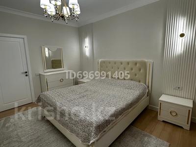 4-комнатная квартира, 110 м², 1/10 этаж помесячно, Кенесары хана 54 за 670 000 〒 в Алматы, Наурызбайский р-н