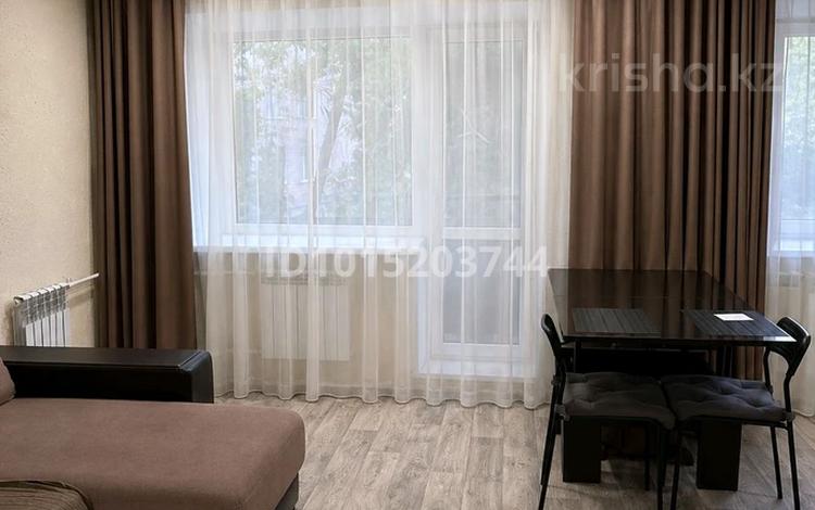 1-комнатная квартира · 31 м² · 2/5 этаж, Лободы 36 — Станиславского за 15 млн ₸ в Караганде, Казыбек би р-н — фото 2