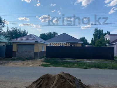 Отдельный дом · 3 комнаты · 125 м² · 6 сот., Молодежная 112 — Чингиз Айтматова за 42 млн ₸ в 