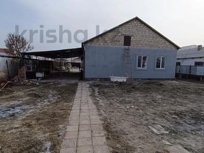 Отдельный дом · 4 комнаты · 110 м² · 10 сот., Базар жырау 2 — Оркен за 20 млн 〒 в Атырау